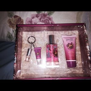Tattooed by ink gift set