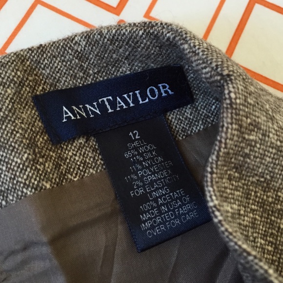 Beautiful Ann Taylor wool top - Picture 3 of 3