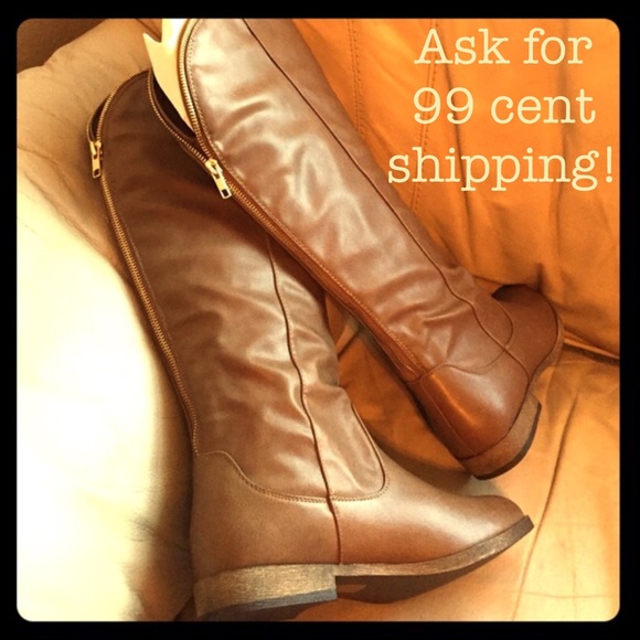 Shoe Dazzle Boots - Long Light Brown Boots Gold Zip Detail NIB 🌟🌟🌟