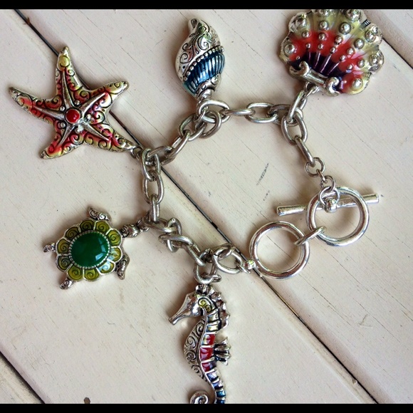 Jewelry - 🐠SeaLife Charm Bracelet