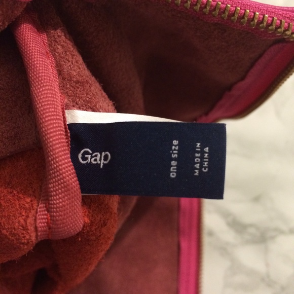 GAP Bags - Gap Two-Tone Leather Clutch GAP Bags - Gap Two-Tone Leather Clutch