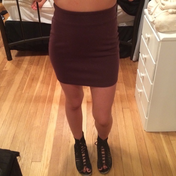 Urban Outfitters Dresses & Skirts - Urban outfitters silence + noise skirt