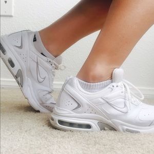 White nike max air sneakers