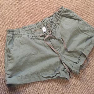 Old navy olive drawstring shorts