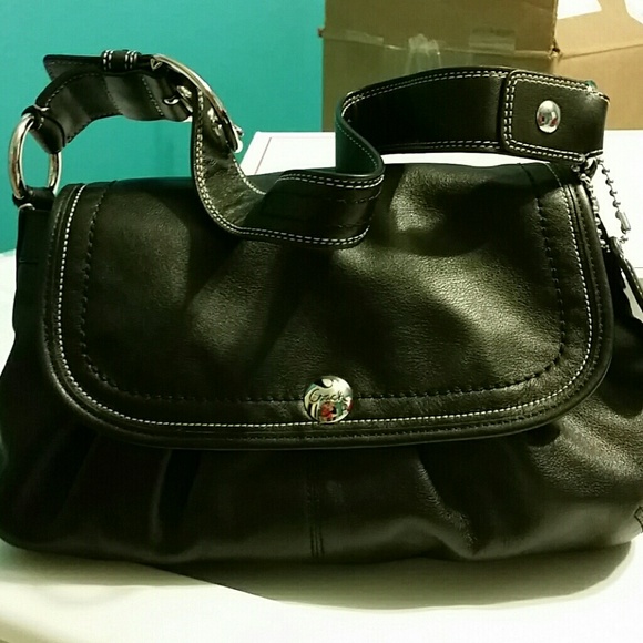Coach Shoulder Bag - Picture 2 of 4