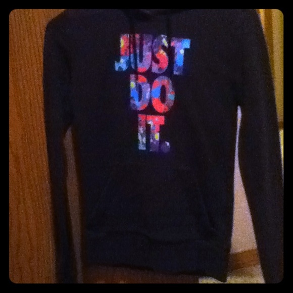 Black Nike hoodie