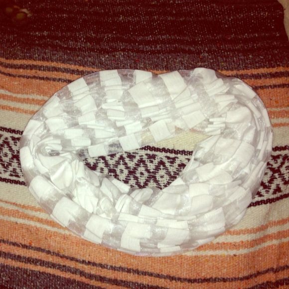 circle scarf