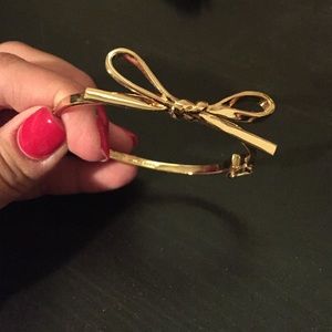 Kate Spade gold bow bracelet