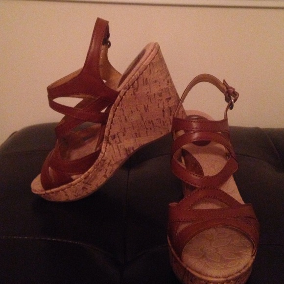 Born Concept -boc Brown Leather Wedges Size 8
