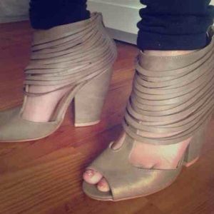 Strappy sandal heel gladiator bohemian