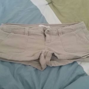 Khaki Hollister shorts size 0