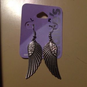 Wing earrings