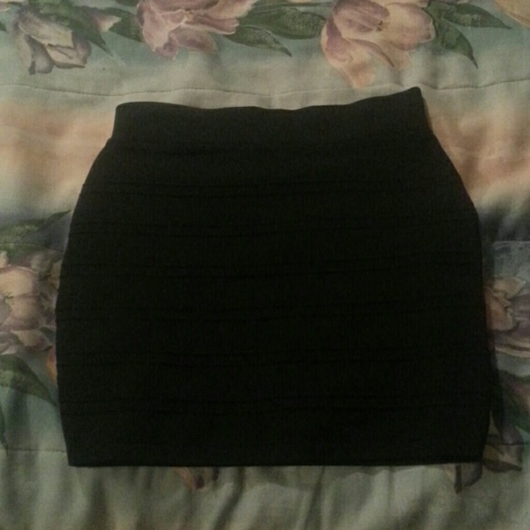 Cute shaping Black skirt