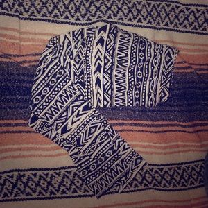 black and white tribal print  leggings