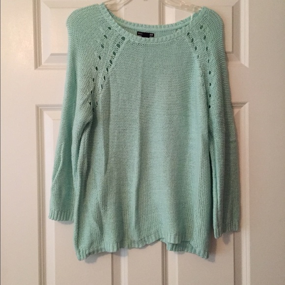 Seafoam H&M Sweater