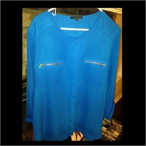 Harve' Benard long sleeve blue shirt