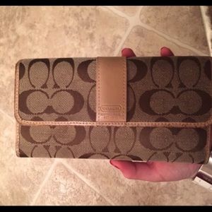 Authentic Coach Check Wallet