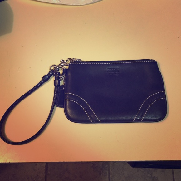 Brown coach clutch