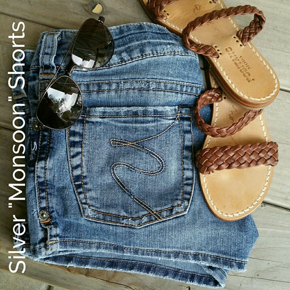 Silver Jeans Denim - Silver #Monsoon" Shorts, Medium Wash, Size 29
