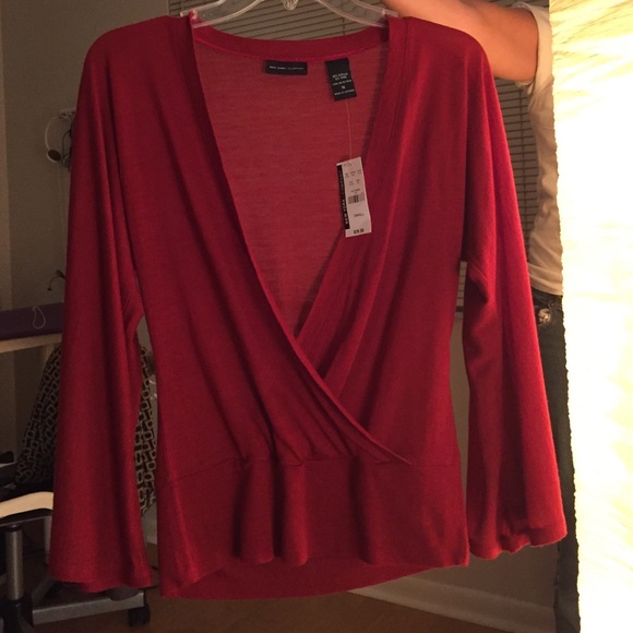 Red women's cardigan - Picture 1 of 2