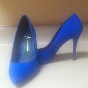 Brand new Blue heels shoes