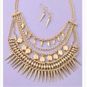 Pointy Statement Necklace