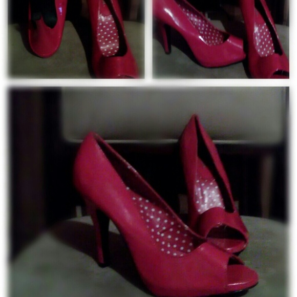 Pink heels