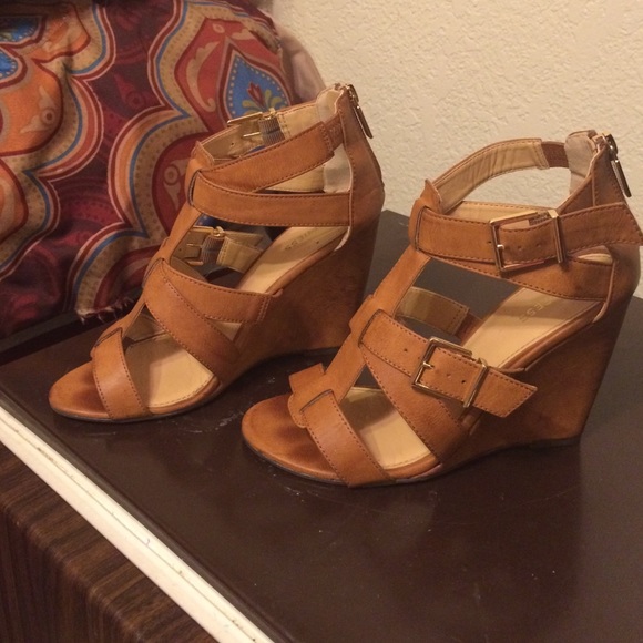 Express heels - Picture 2 of 4