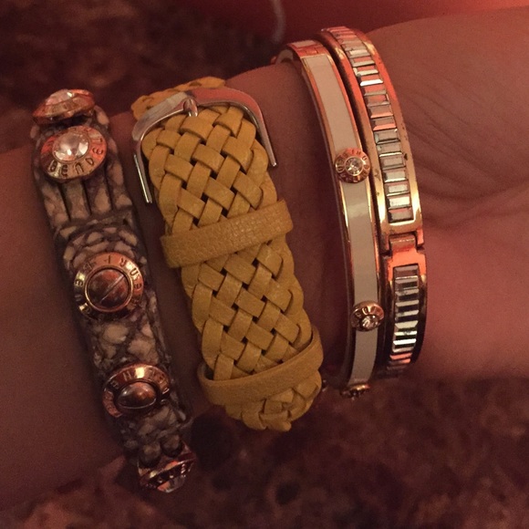 Chico's watch with weaved band - looks new - nice - Picture 4 of 4