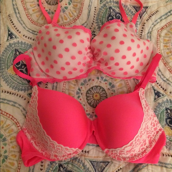 Two Victoria's Secret bras 36C