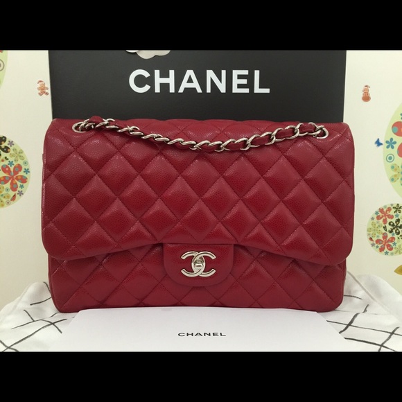 Chanel caviar jumbo double flap in red SHW