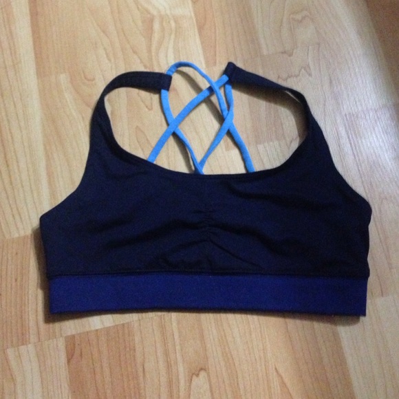 Sports bra