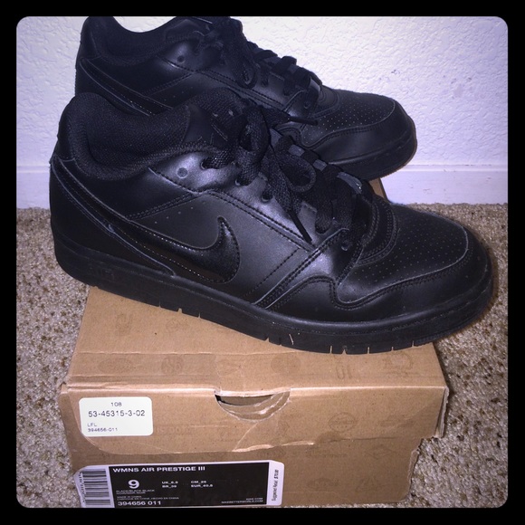 Nike low top