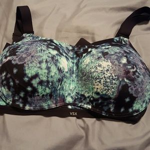 🎉NWOT🎉  VSX Sports Bra