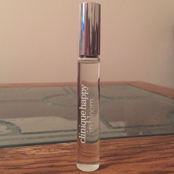 clinique happy in bloom rollerball