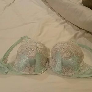 Victoria secret Balconnet  very sexy bra 34 d