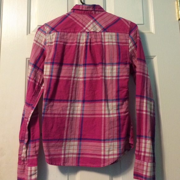 American Eagle Pink Plaid Button-Up - Picture 3 of 4