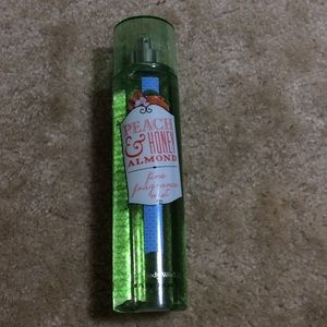 Peach and Honey Almond body spray