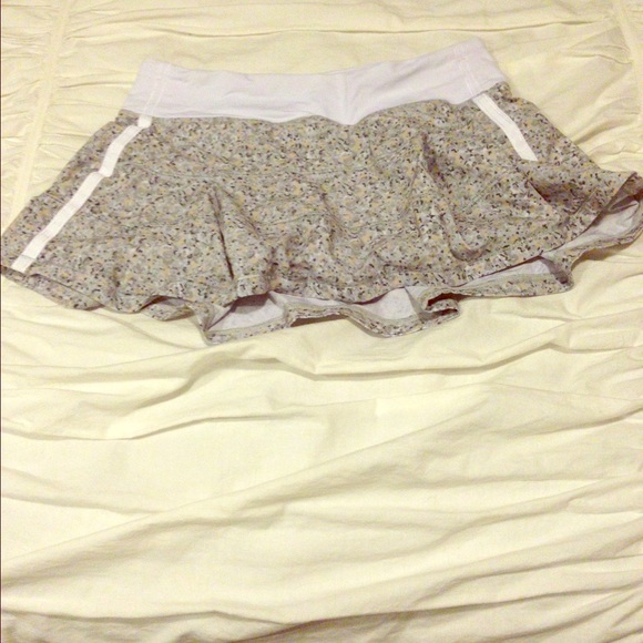 Exercise skirt