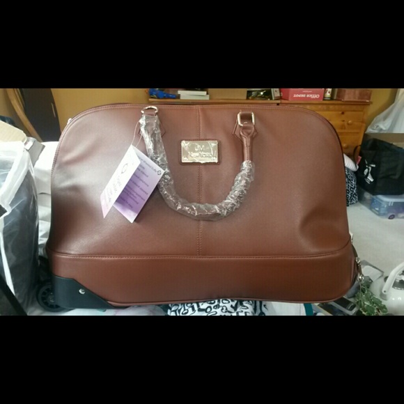 BRAND NEW JM New York Genuine Leather Travel Bag