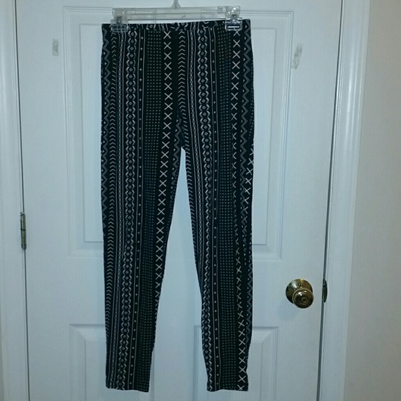 Aztec Print Leggings