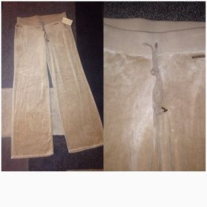 Michael Kors swet pans size M