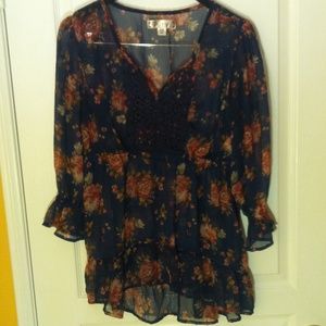 Decree Sheer High-Low Floral Top