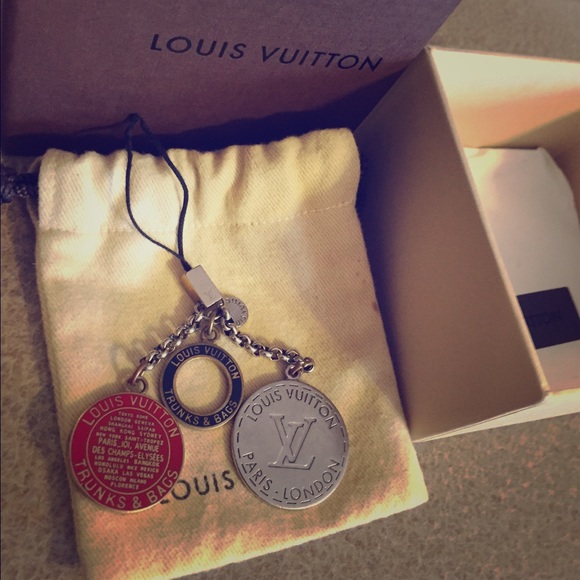 Authentic Louis Vuitton Charm strap - Picture 1 of 3