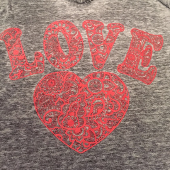 Long sleeved grey shirt - Picture 2 of 3