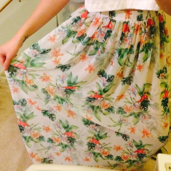 Single layer printed chiffon long skirt