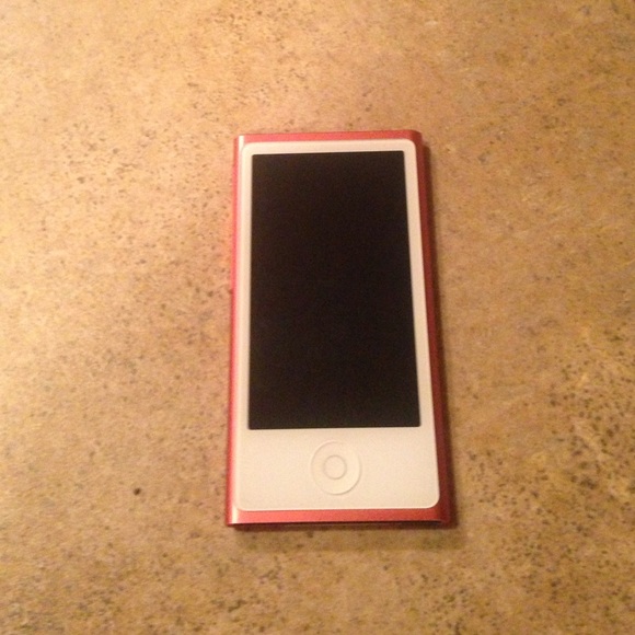 Newest [7th generation] Pink iPod nano