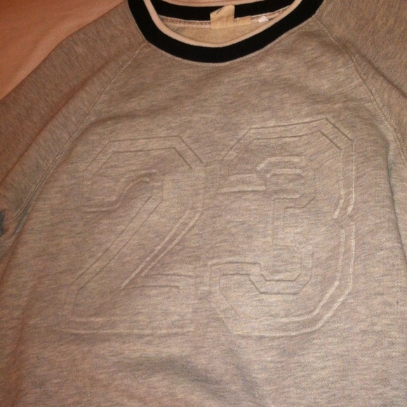 Pullover Sweater Number 23