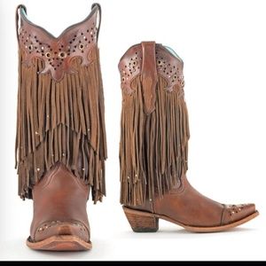 Brown fringe boots 🔅ON HOLD🔅