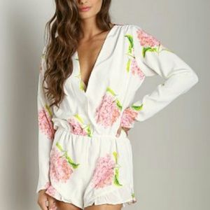 Stone Cold Fox Love Jumper in bloom